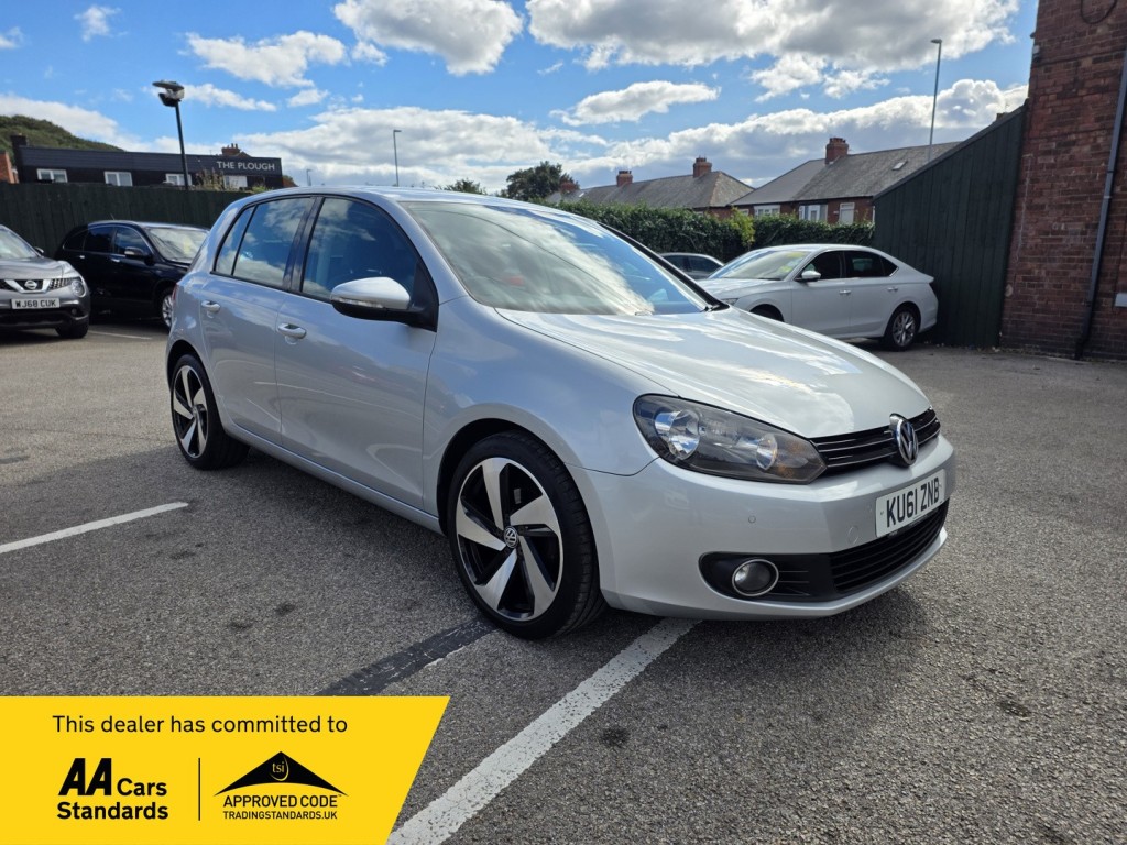 2011 Volkswagen GOLF